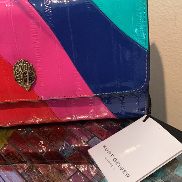 - Kurt Geiger London Rainbow Stripe Leather Chain Wallet
KURT GEIGER LONDON - Picture 7 of 16
